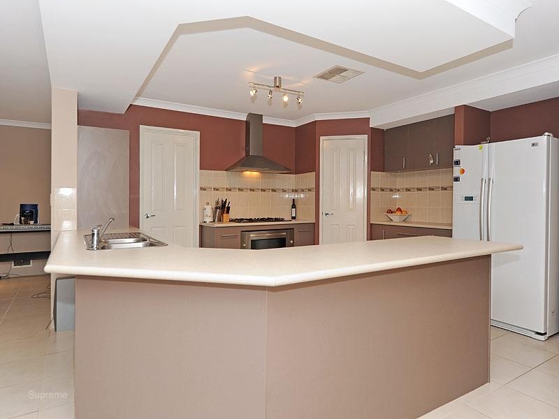 46 Flecker Prom, Aveley WA 6069