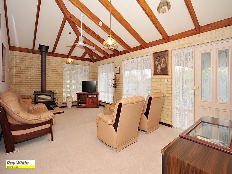 164 Meadowbrook Ramble, Bullsbrook WA 6084