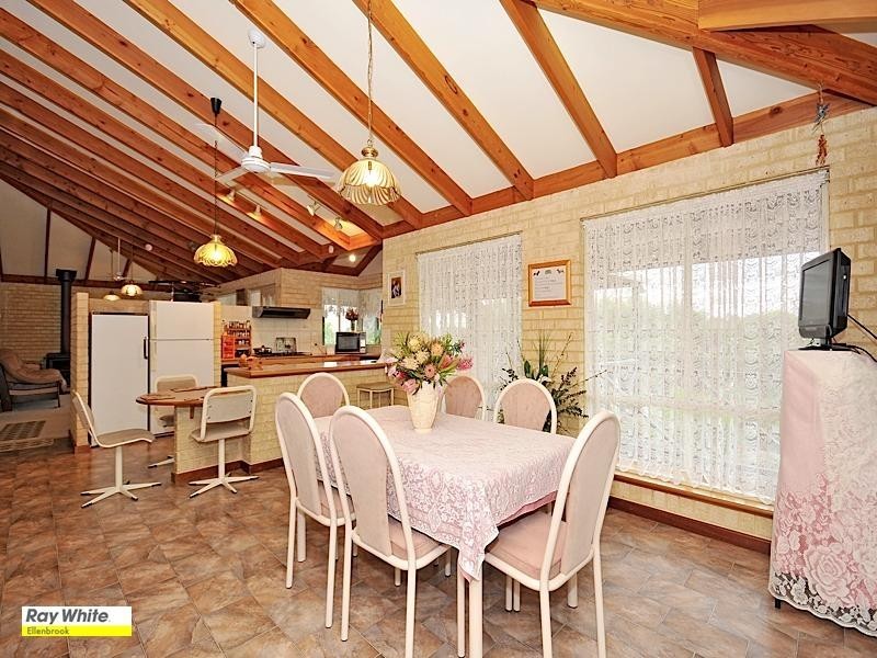 164 Meadowbrook Ramble, Bullsbrook WA 6084