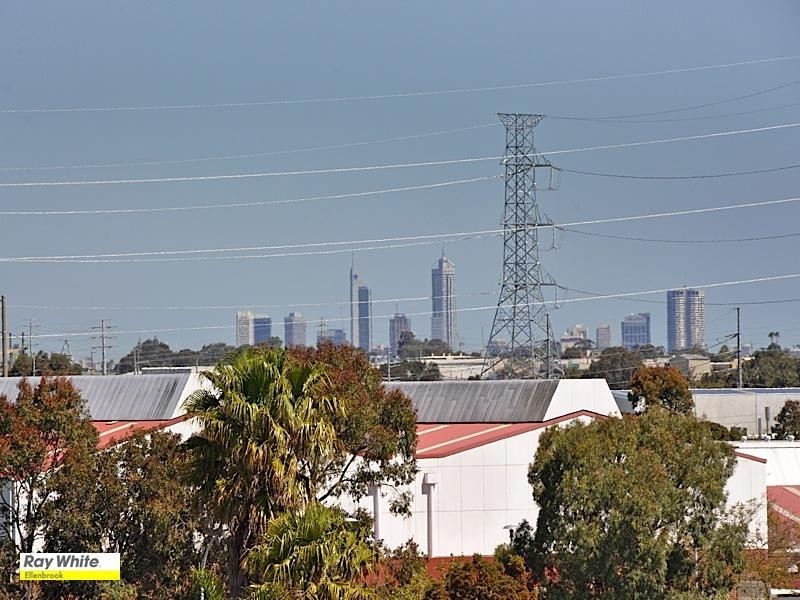 52 Clipper Drive, Ballajura WA 6066