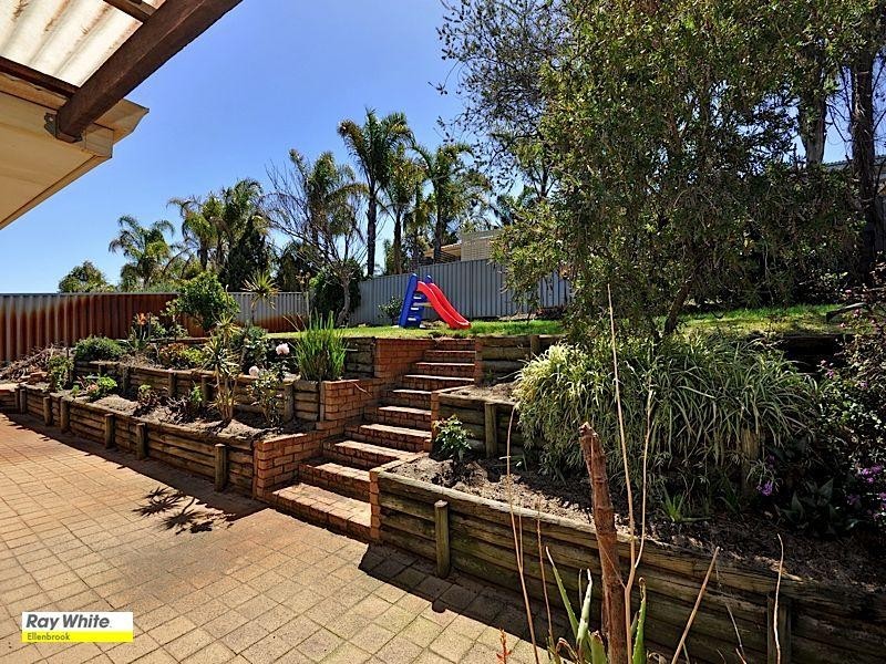 52 Clipper Drive, Ballajura WA 6066