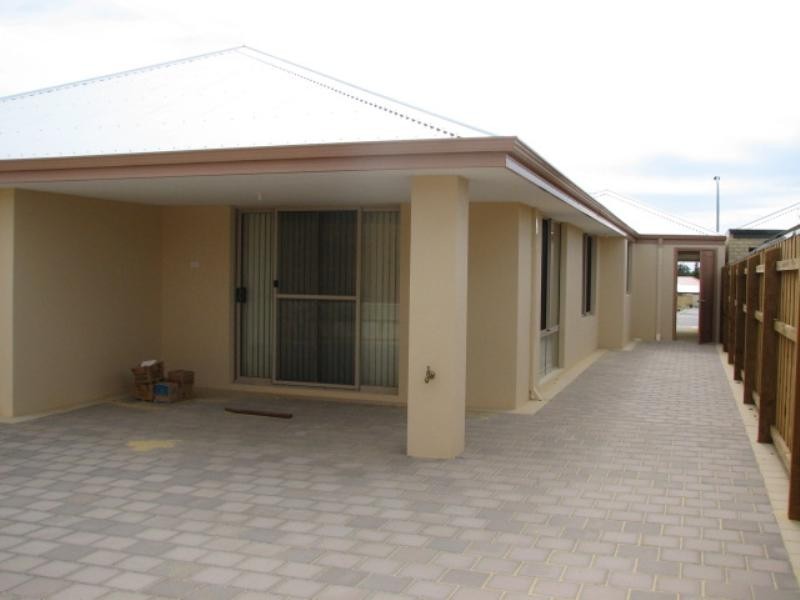 14 Heathland Terrace, Ellenbrook WA 6069