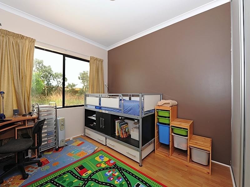 10 Kentchurch Bend, The Vines WA 6069