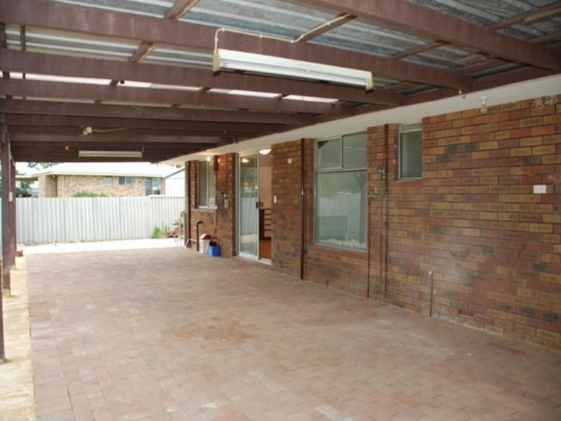 40 Upperthong Street, Bullsbrook WA 6084