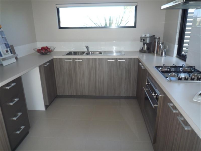 18 Dunrobin Drive, Ellenbrook WA 6069