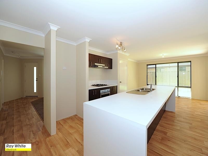 8 Werai Road, Ellenbrook WA 6069