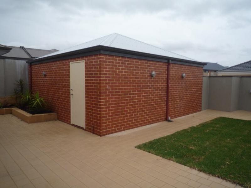 62 Musselbrook Trail, Ellenbrook WA 6069