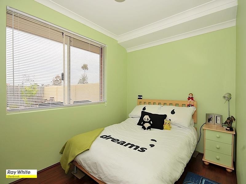 2 Heirisson Turn, Ellenbrook WA 6069