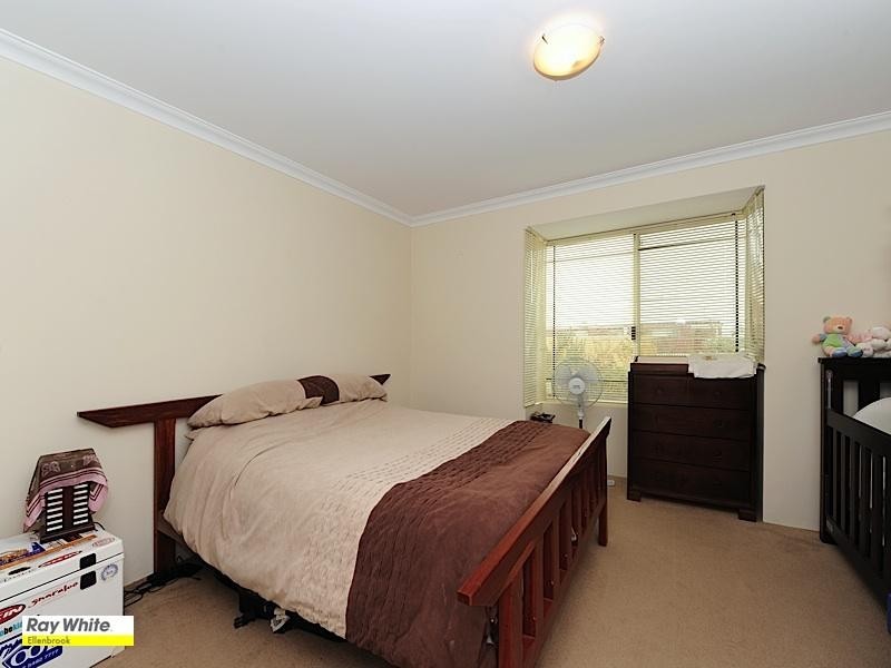 20 Birkett Circle, Ellenbrook WA 6069