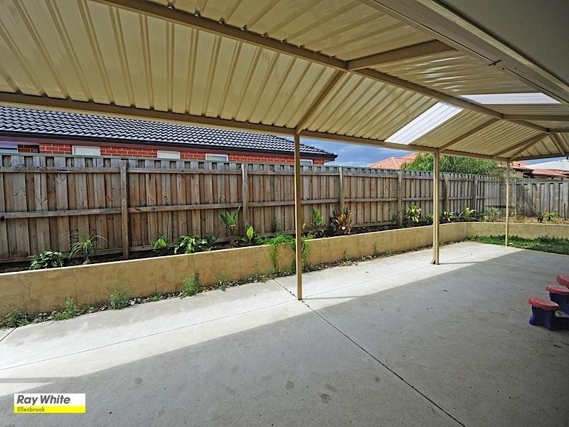 10 Turnberry Way, The Vines WA 6069