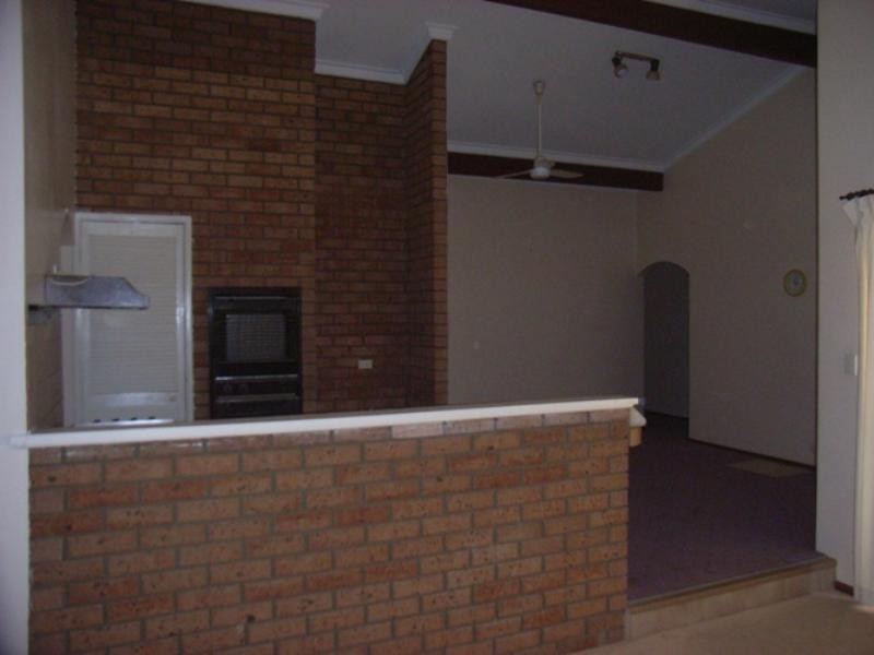 17 Saddlehill Ramble, Ballajura WA 6066