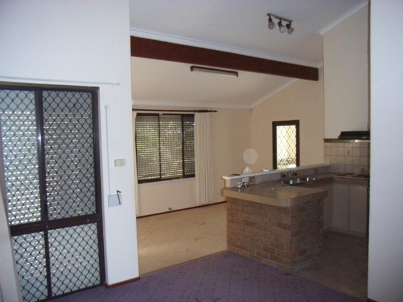 17 Saddlehill Ramble, Ballajura WA 6066