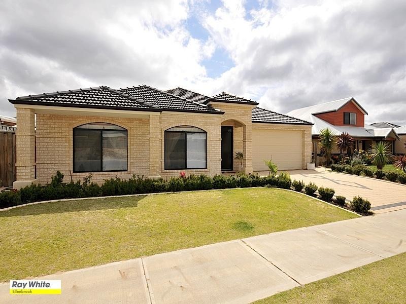 15 Thorold Avenue, Ellenbrook WA 6069