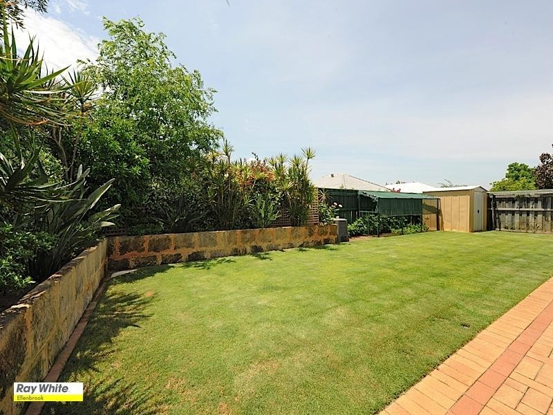 21 Kalyeeda Terrace, Ellenbrook WA 6069