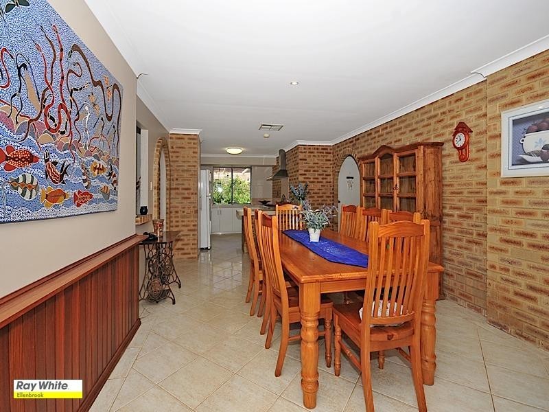 31 Deanhead Street, Bullsbrook WA 6084