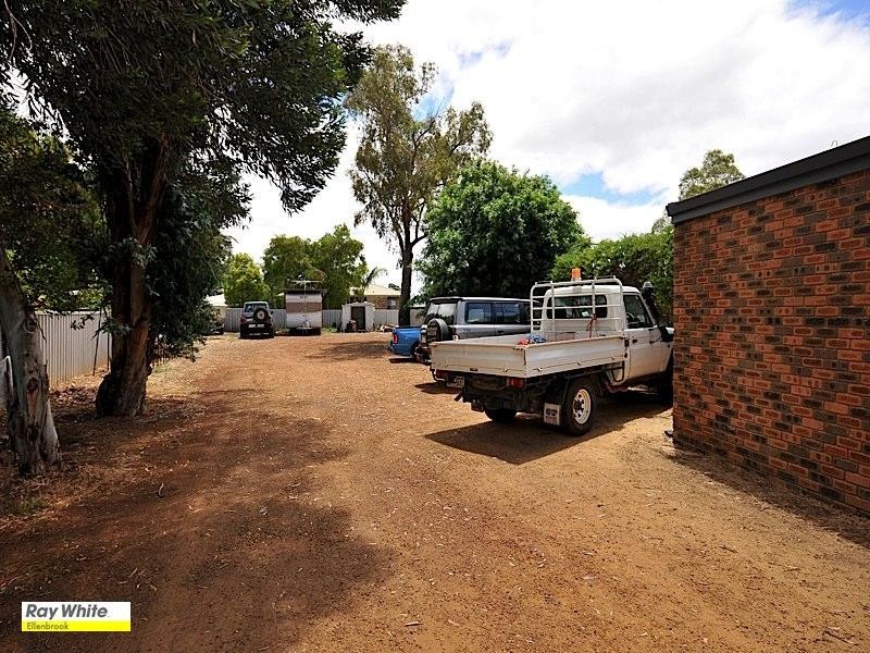 31 Deanhead Street, Bullsbrook WA 6084