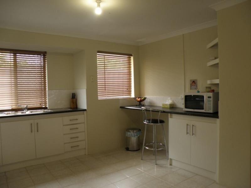 36 Lewis Jones Cross, Stratton WA 6056