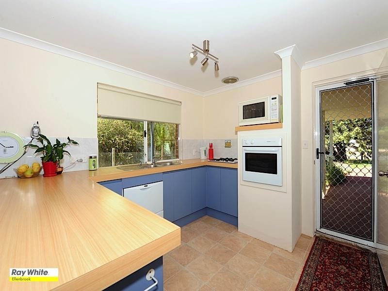 16 McKenzie Street, Muchea WA 6501