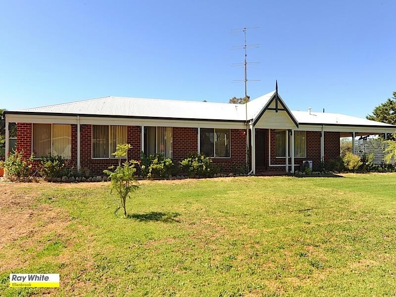 16 McKenzie Street, Muchea WA 6501