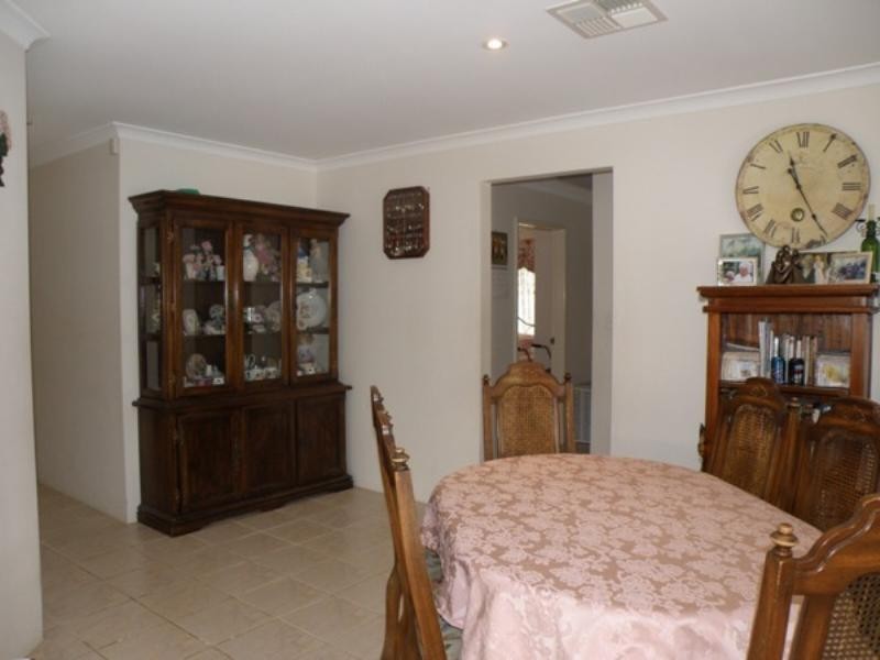 10 Forestview Boulevard, Ellenbrook WA 6069