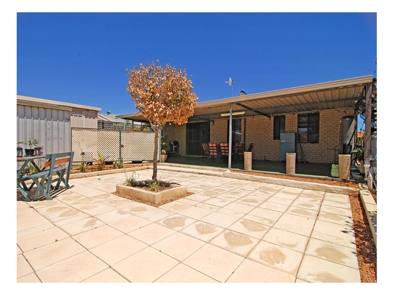 4 Pinea Turn, Ellenbrook WA 6069