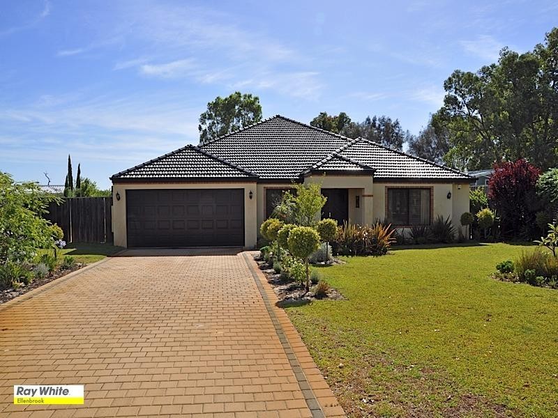 74 Taittinger Grove, The Vines WA 6069