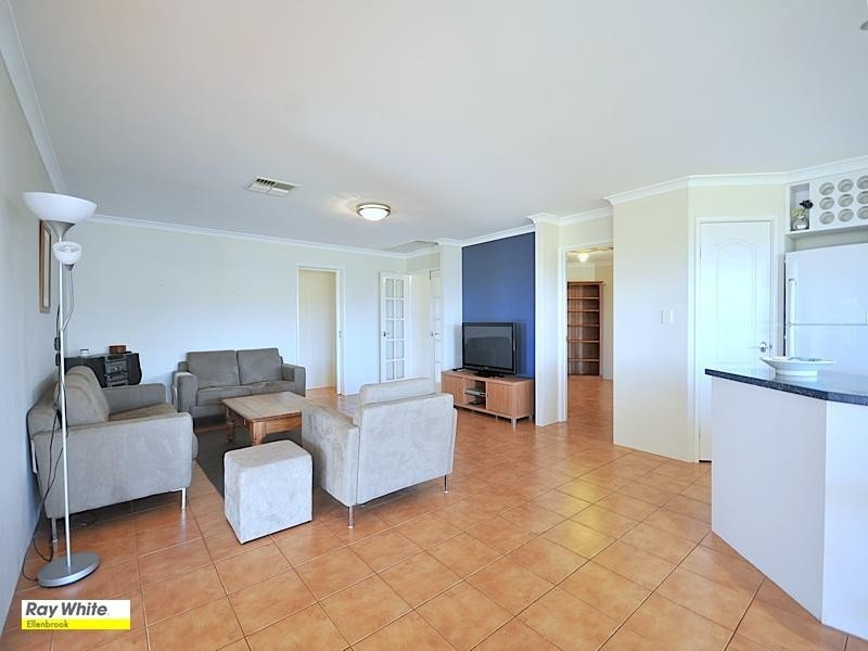 74 Taittinger Grove, The Vines WA 6069