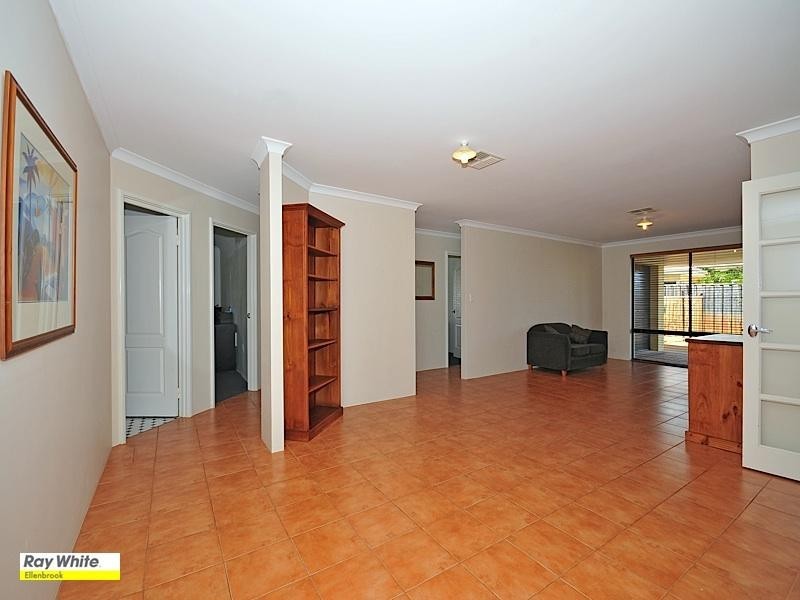 74 Taittinger Grove, The Vines WA 6069