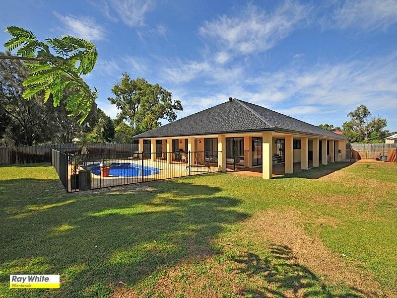 74 Taittinger Grove, The Vines WA 6069