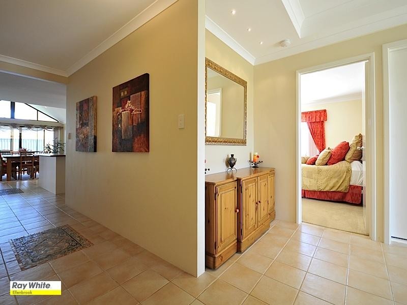 10 Ingham Street, Aveley WA 6069