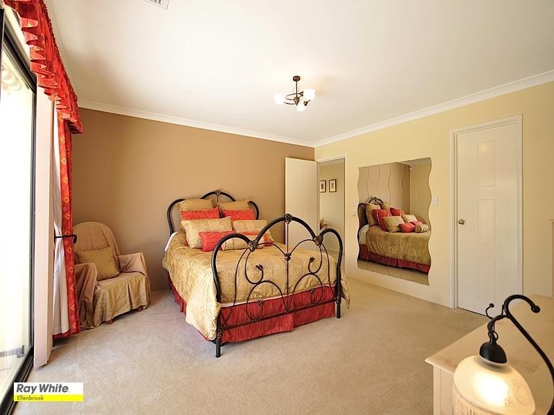 10 Ingham Street, Aveley WA 6069