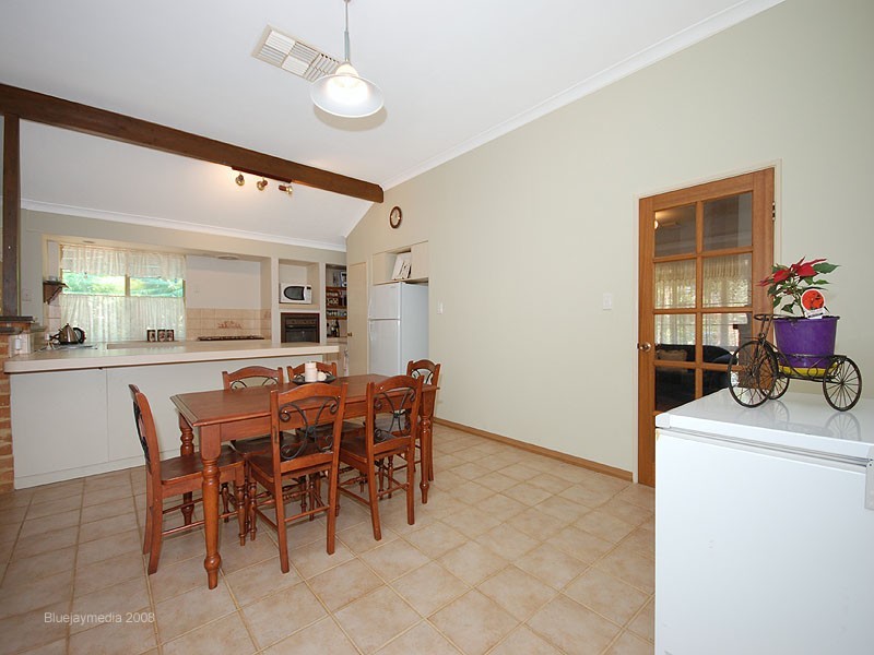 9 Banksia Court, Bullsbrook WA 6084