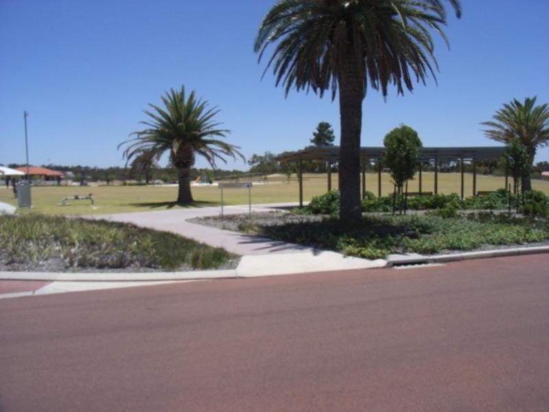 3/32 Farmaner Parkway, Ellenbrook WA 6069