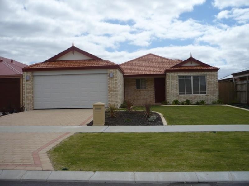 82 Granesse Drive, Ellenbrook WA 6069