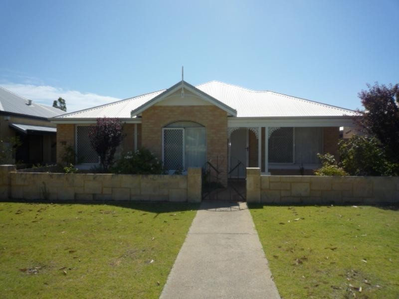 6 Nallan Lane, Ellenbrook WA 6069