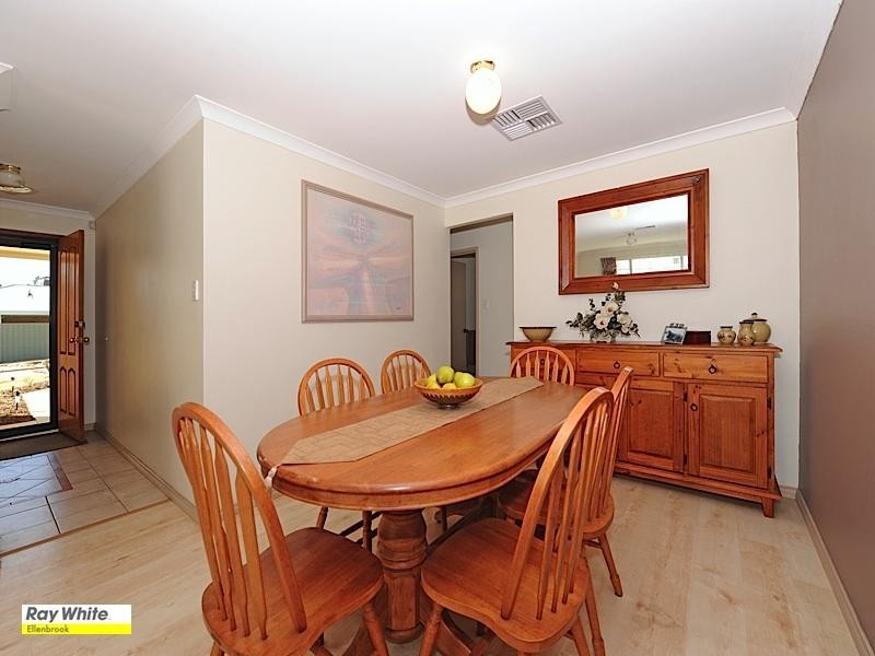 17 Canopy Court, Banksia Grove WA 6031