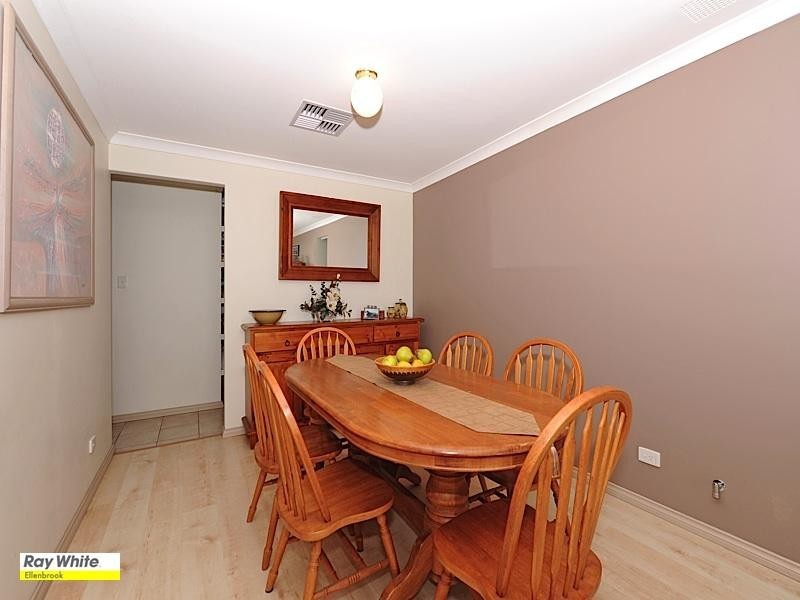 17 Canopy Court, Banksia Grove WA 6031