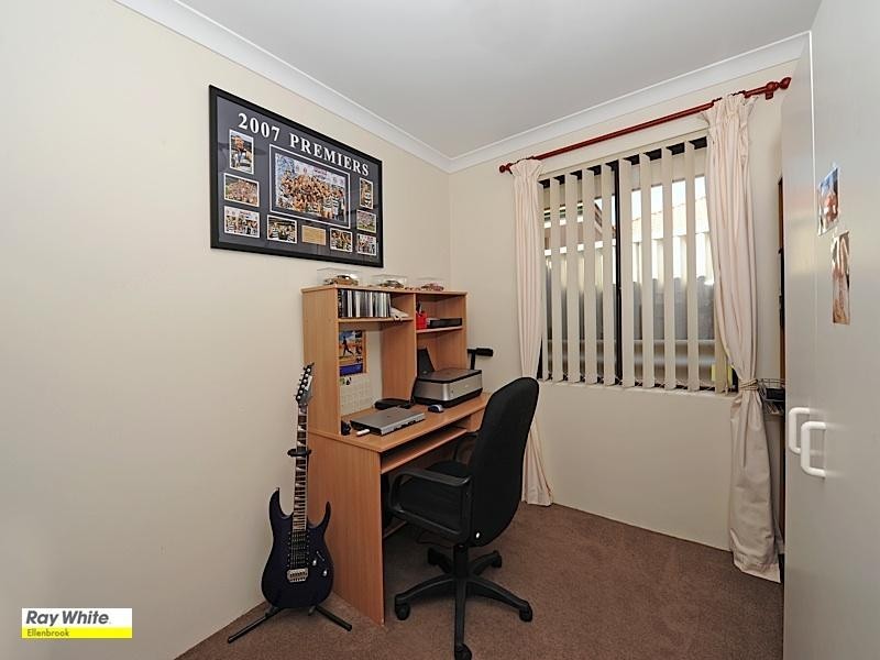 17 Canopy Court, Banksia Grove WA 6031