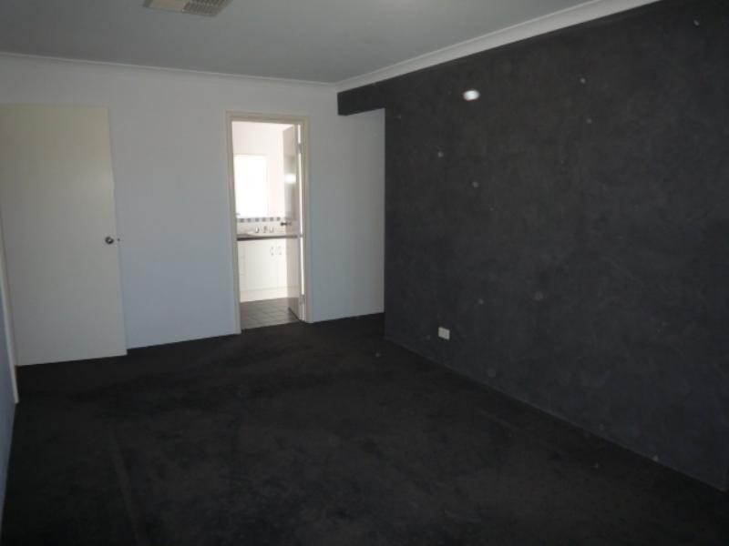 47 PARNHAM Avenue, Ellenbrook WA 6069