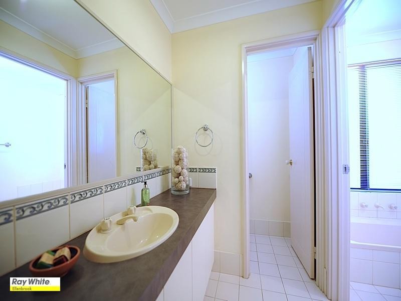 47 Rocklea Crescent, Ellenbrook WA 6069