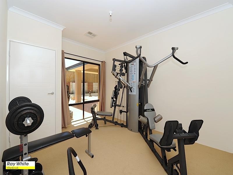 8 Stott Way, Ellenbrook WA 6069