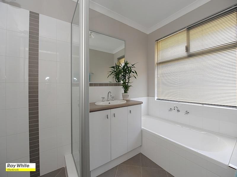 9 Dowlan Way, Ellenbrook WA 6069