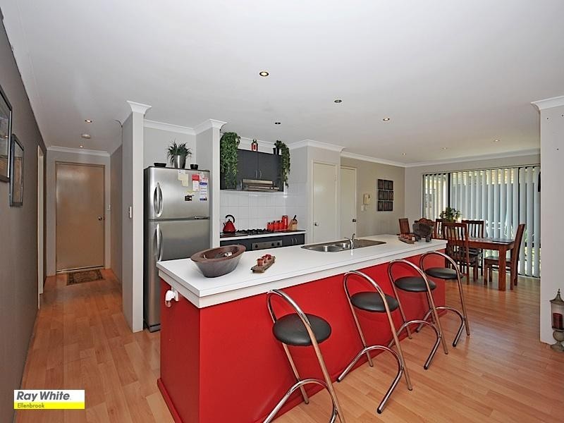 10 Forge Lane, Henley Brook WA 6055