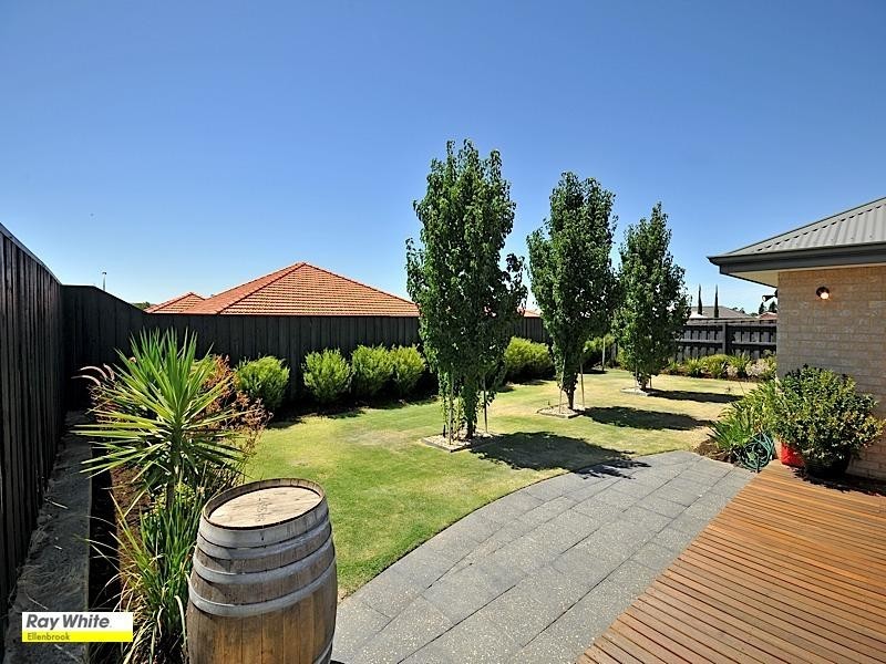 10 Forge Lane, Henley Brook WA 6055