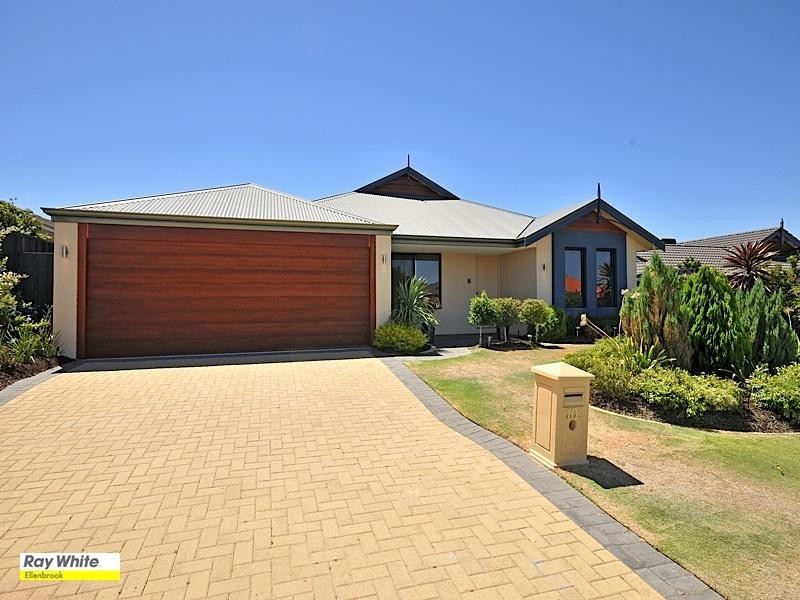 10 Forge Lane, Henley Brook WA 6055