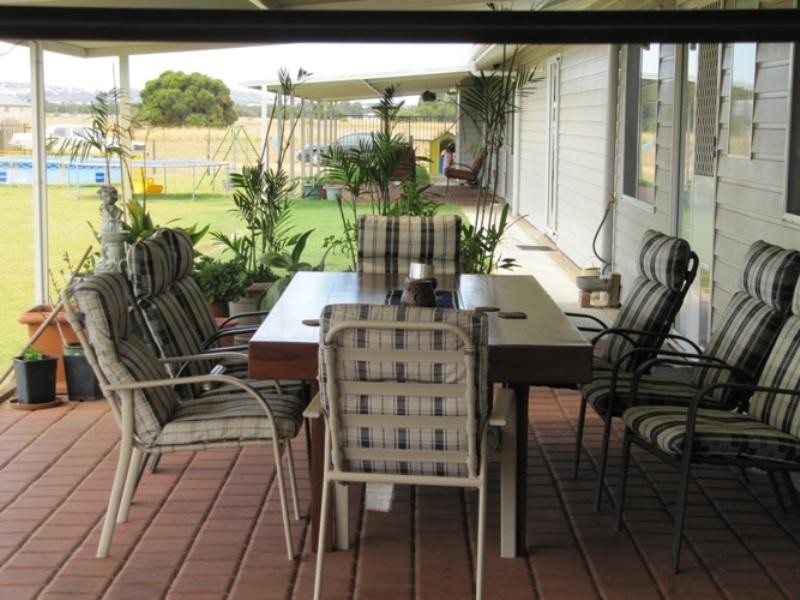 62 Muckenburra Road, Gingin WA 6503