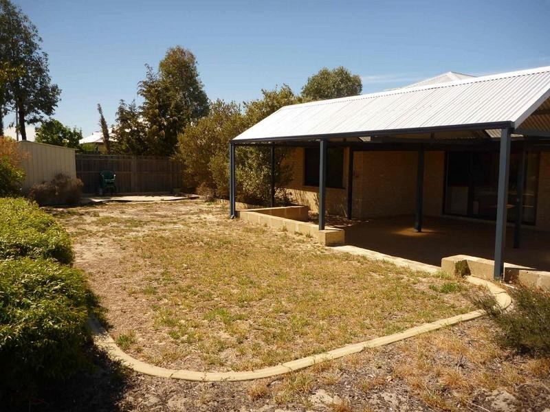 10 Wanarra Close, Ellenbrook WA 6069