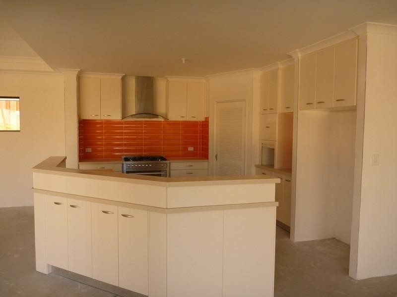 5 Aspley Lane, The Vines WA 6069