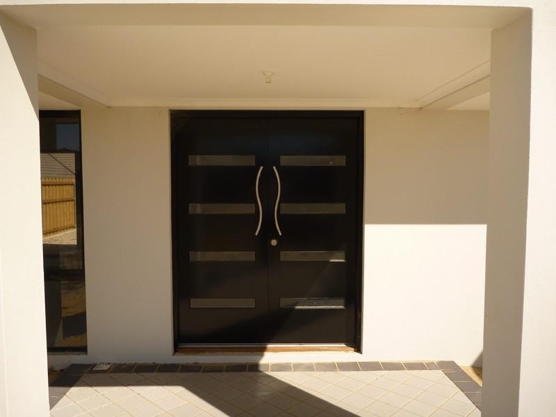 5 Aspley Lane, The Vines WA 6069