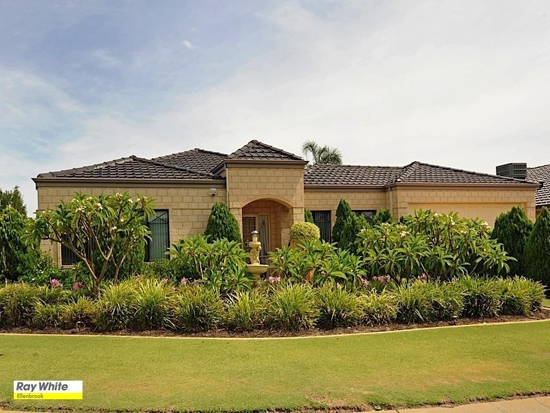 7 Vaucluse Crescent, Ellenbrook WA 6069